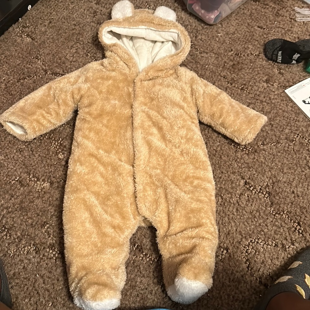 Cute teddy bear snow suit